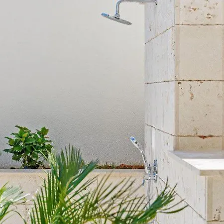 4br Prestigious With Heated Pool In Trogir Villa Marina