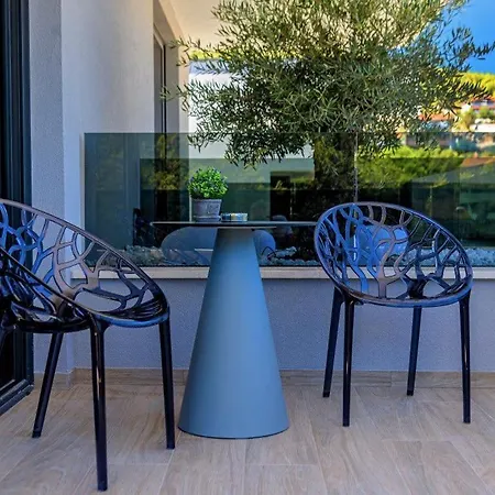 4br Prestigious With Heated Pool In Trogir * Marina